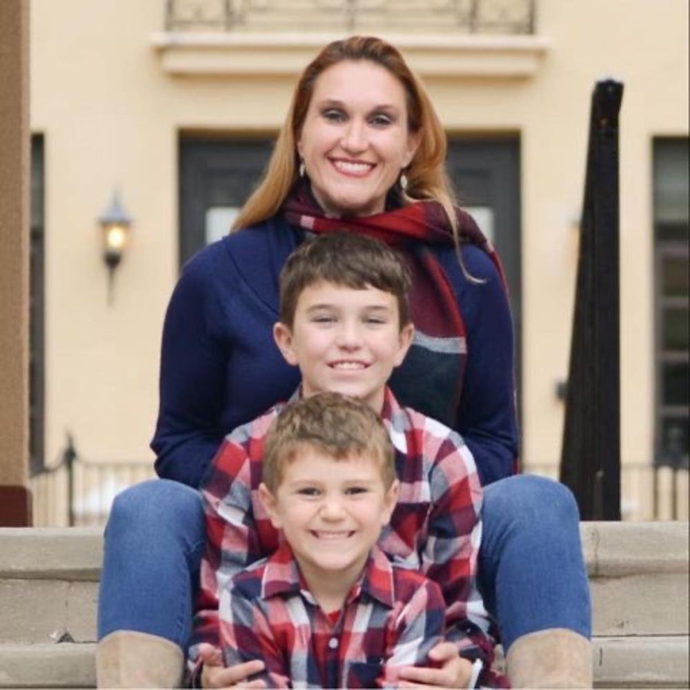 Meet your Posher, Kelly